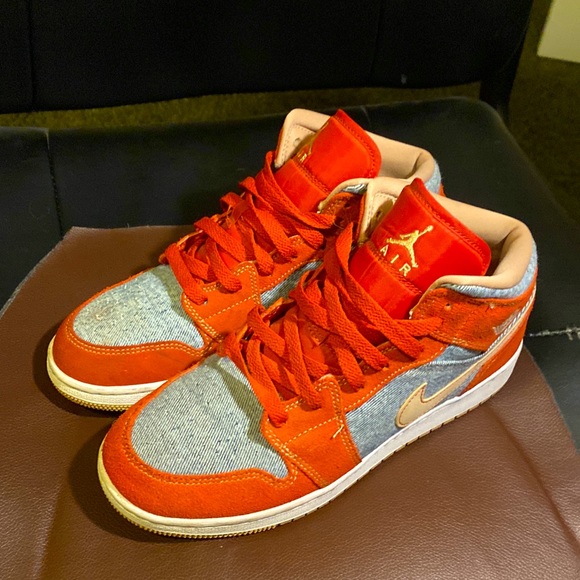 Air Jordan 1 Mid Denim Red GS Size 6Y Women’s 7.5 DM4384 600 w/out original box - Picture 2 of 3